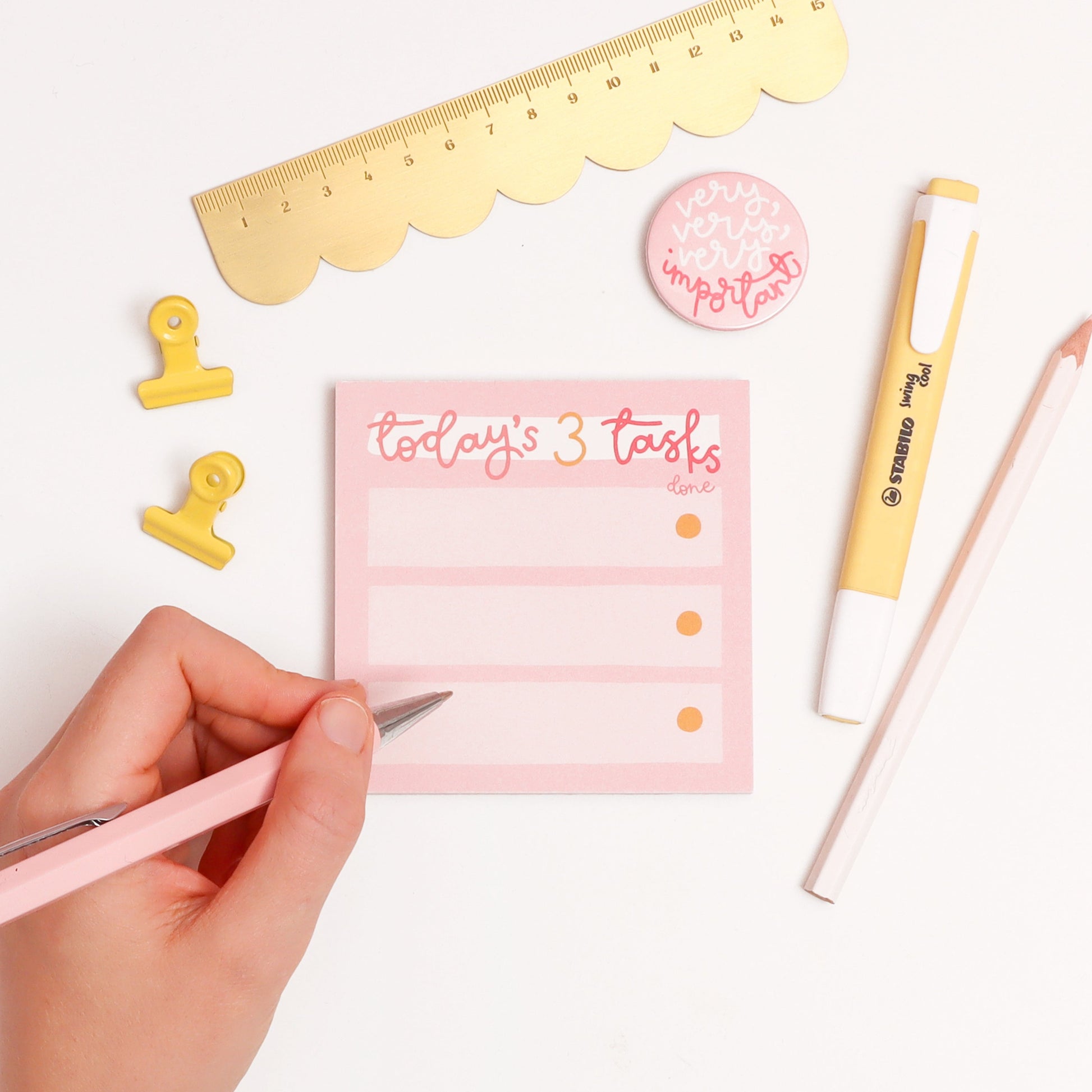 Memo Pad - Today's Three Tasks - Oh, Laura